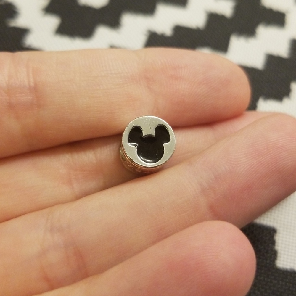 LAST CHANCE! Black Disney Mickey Mouse bead